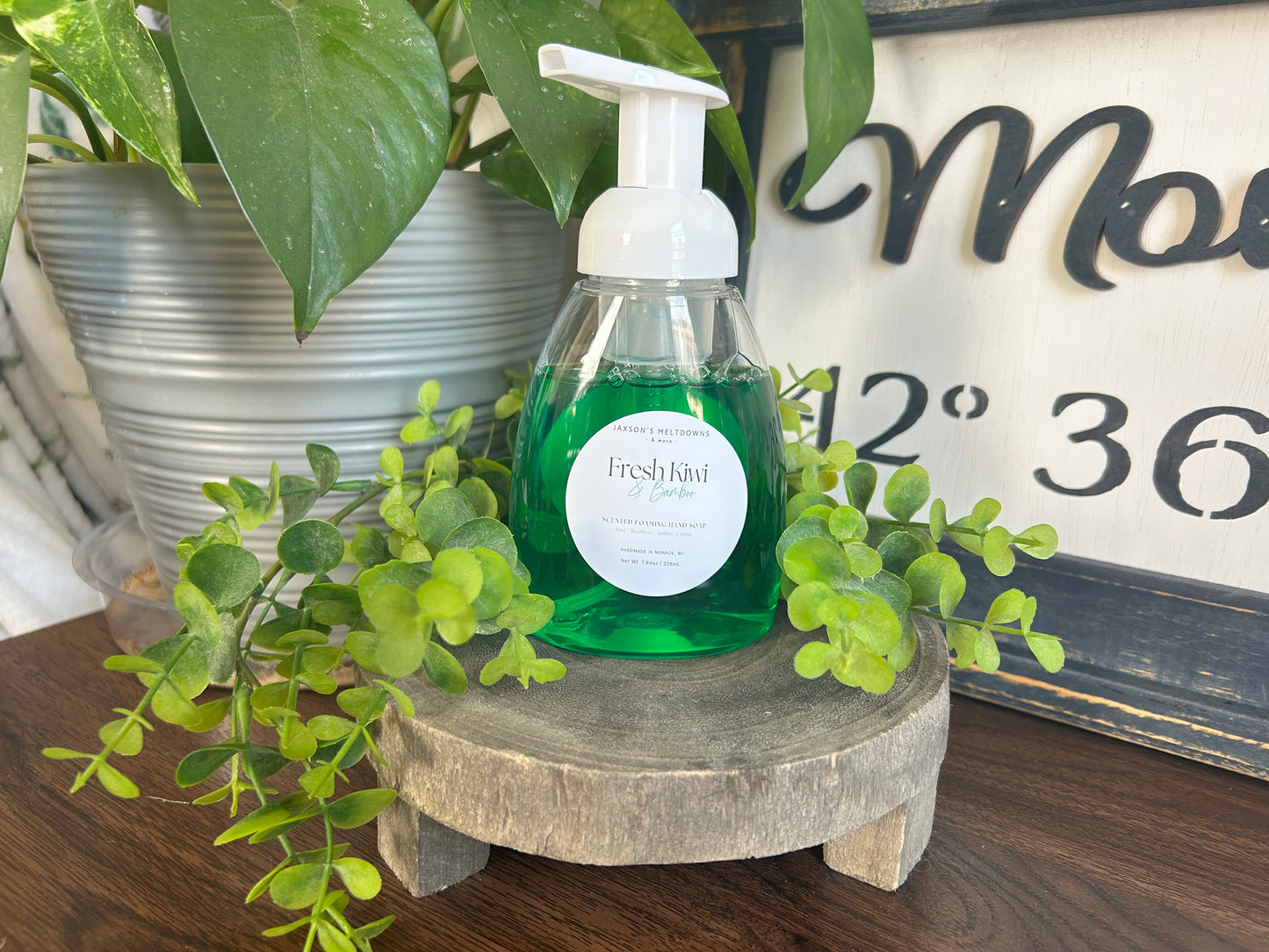 Fresh Kiwi & Bamboo Foaming Hand Soap